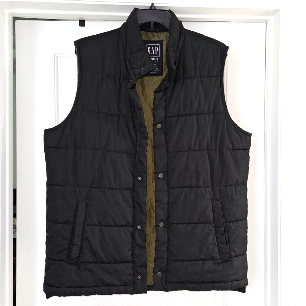 GAP Men's Black Quilted Puffer Vest XL Tall